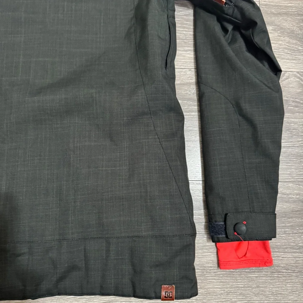 DC Data Women Snowboard Ski‎ Jacket Black Neon Coral 10K Waterproof Small Hooded